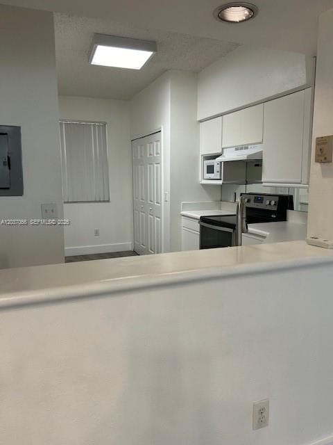 3245 NE 184th St 13112 photo 3