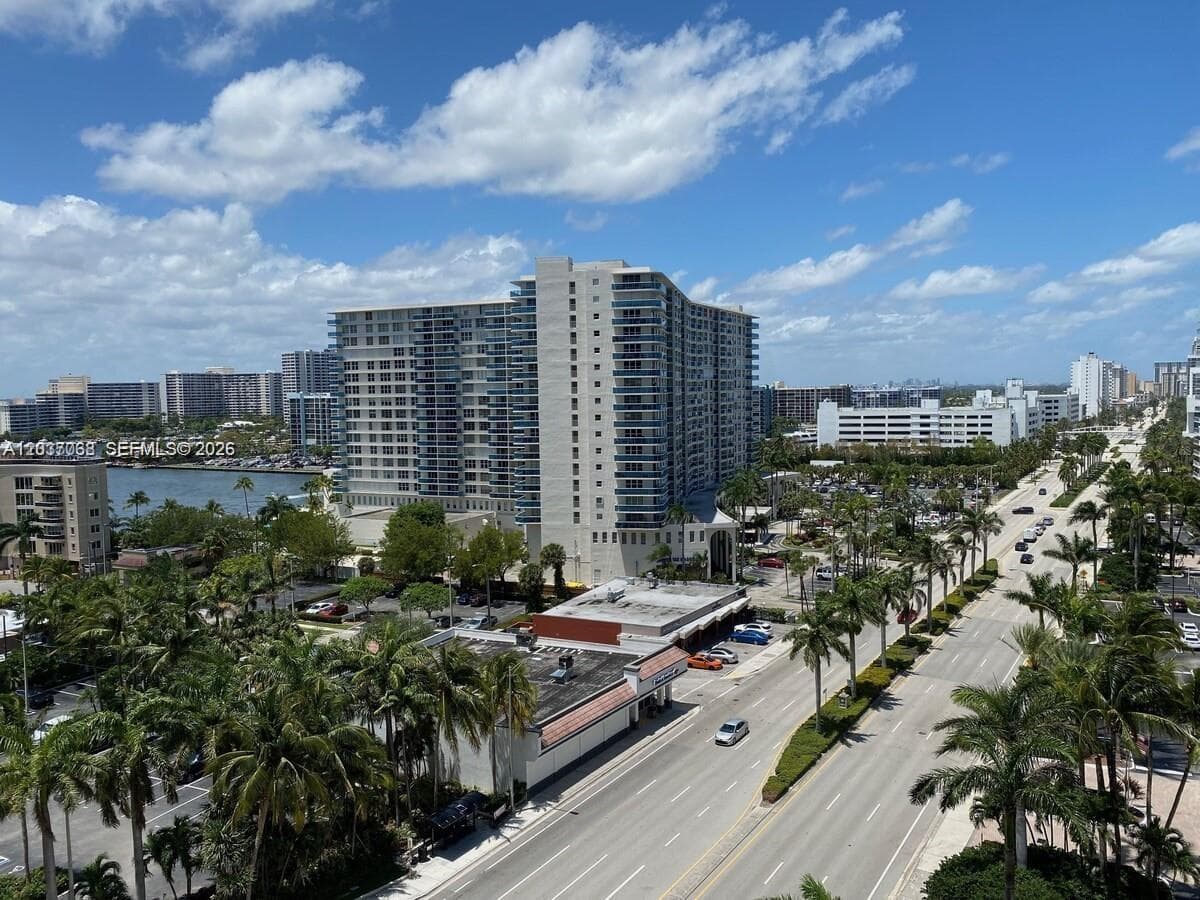 4001 S Ocean Dr 11A photo 23
