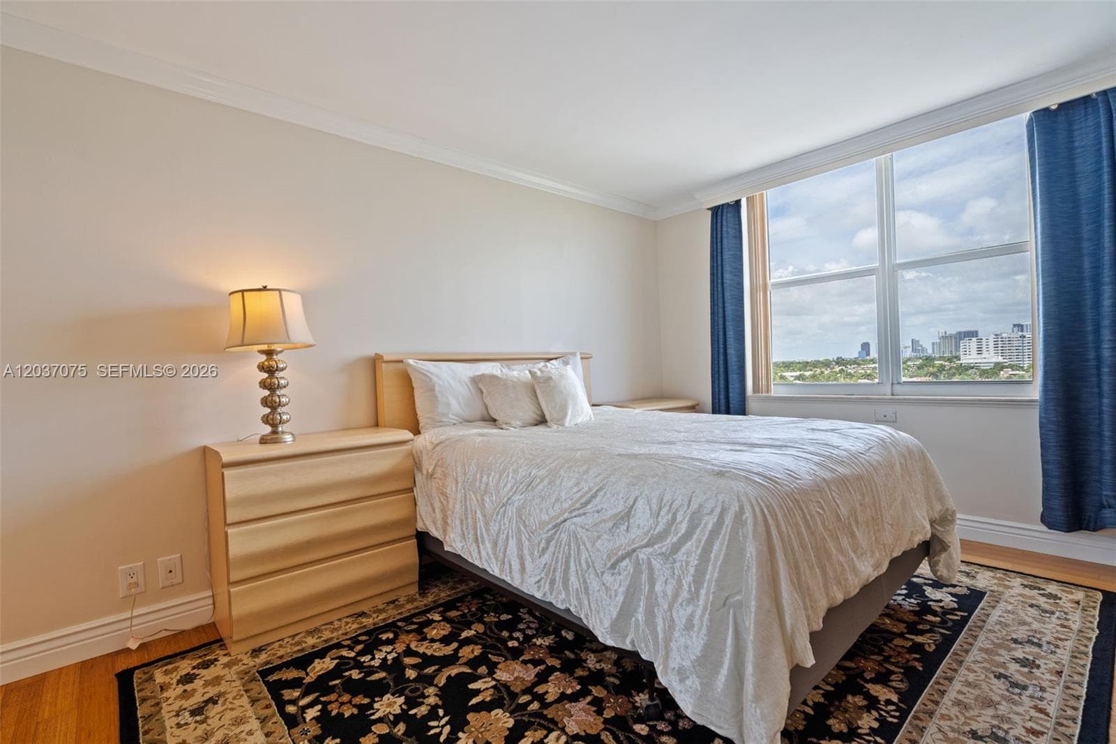 1 Las Olas Cir 809 photo 13