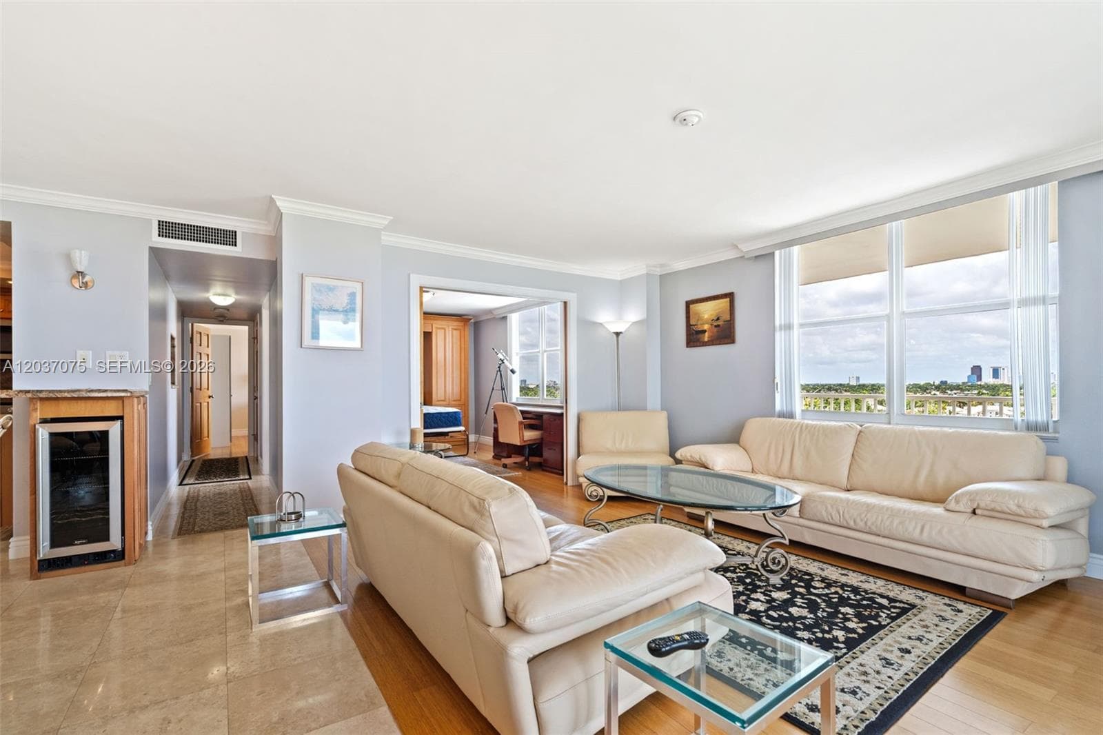 1 Las Olas Cir 809 photo 18