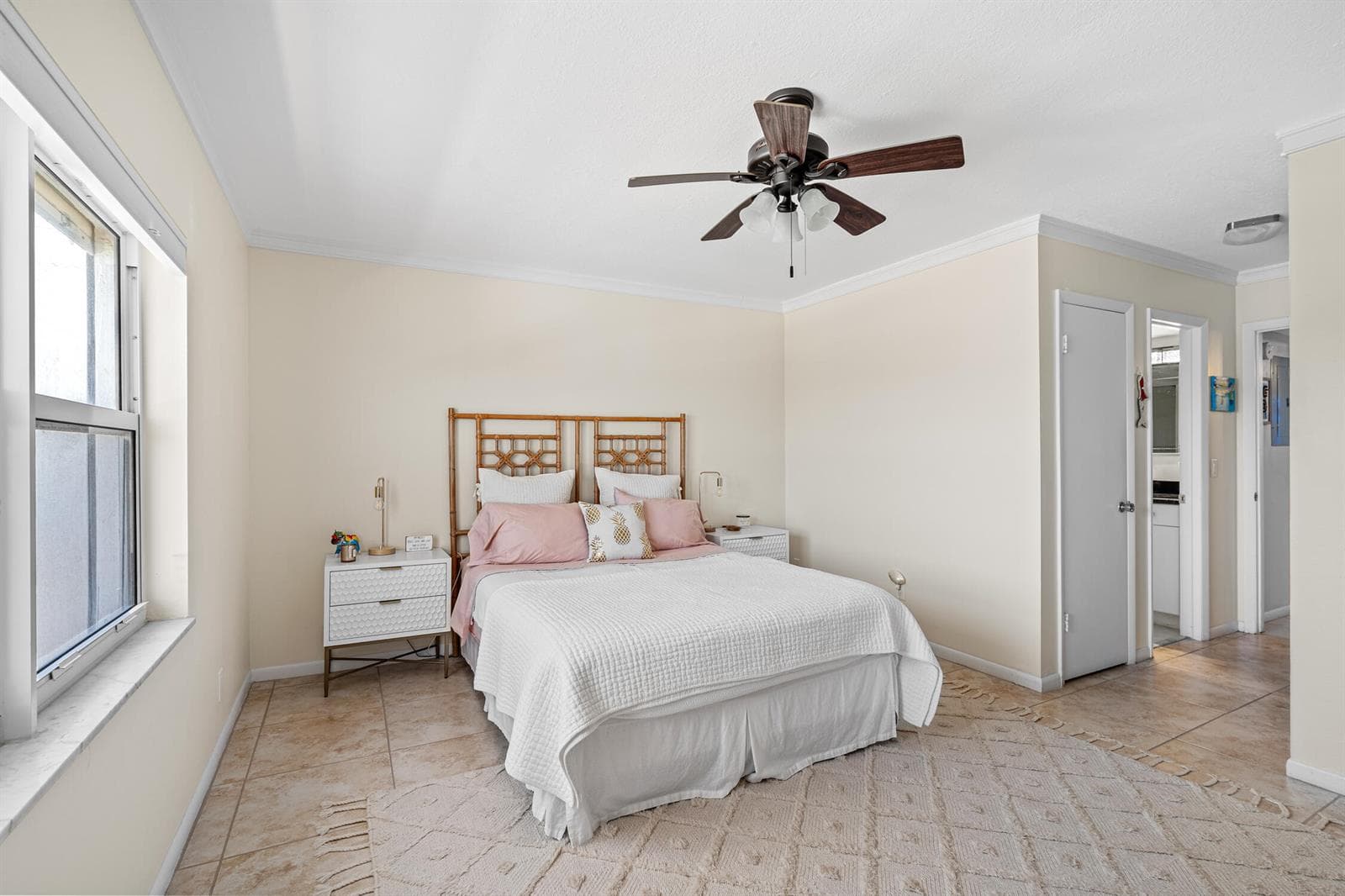 231 E Lantana Road 203 photo 17