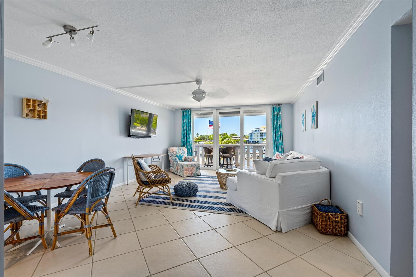 231 E Lantana Road 203 photo 4