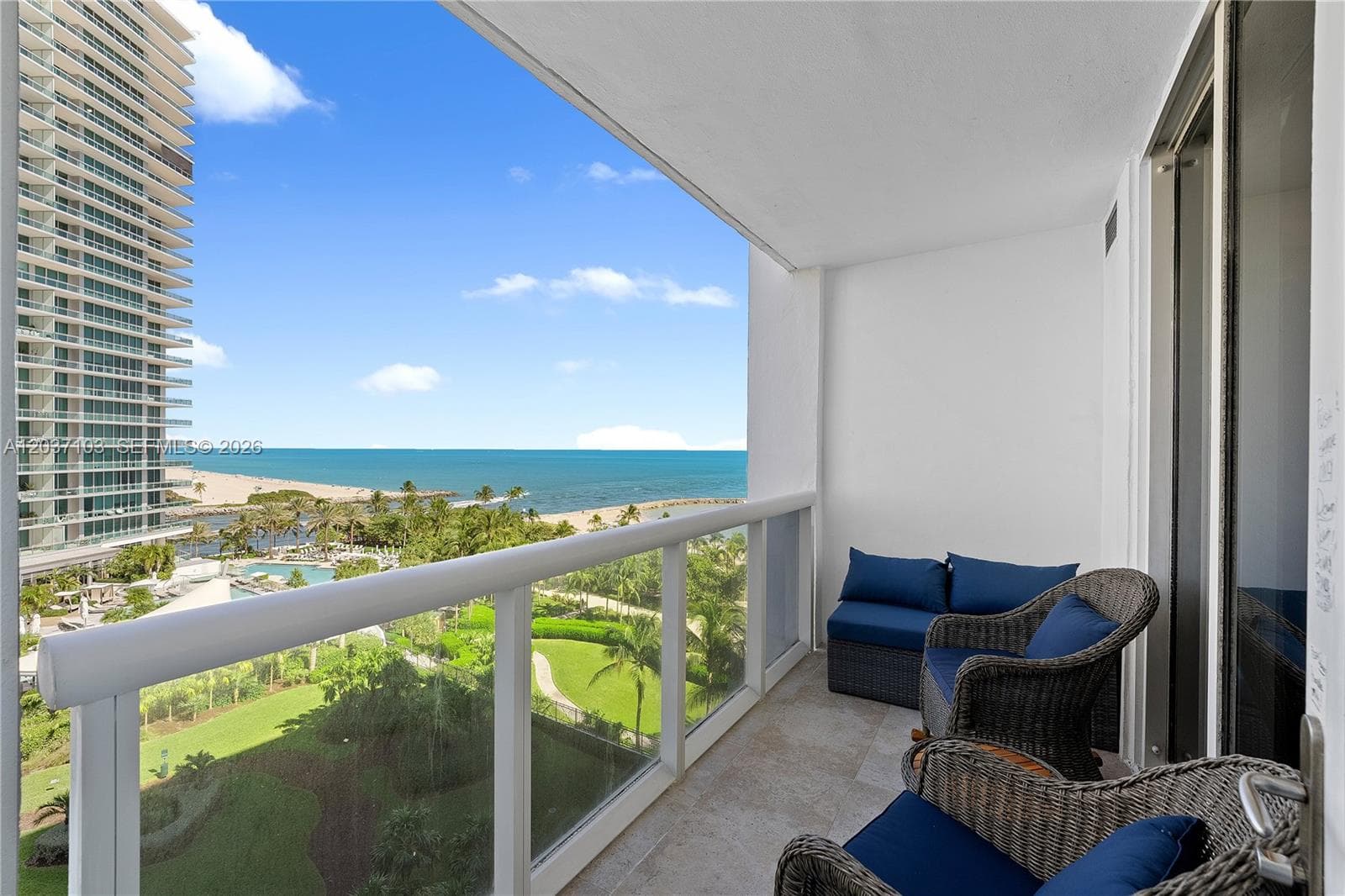 10275 Collins Ave 807 photo 7
