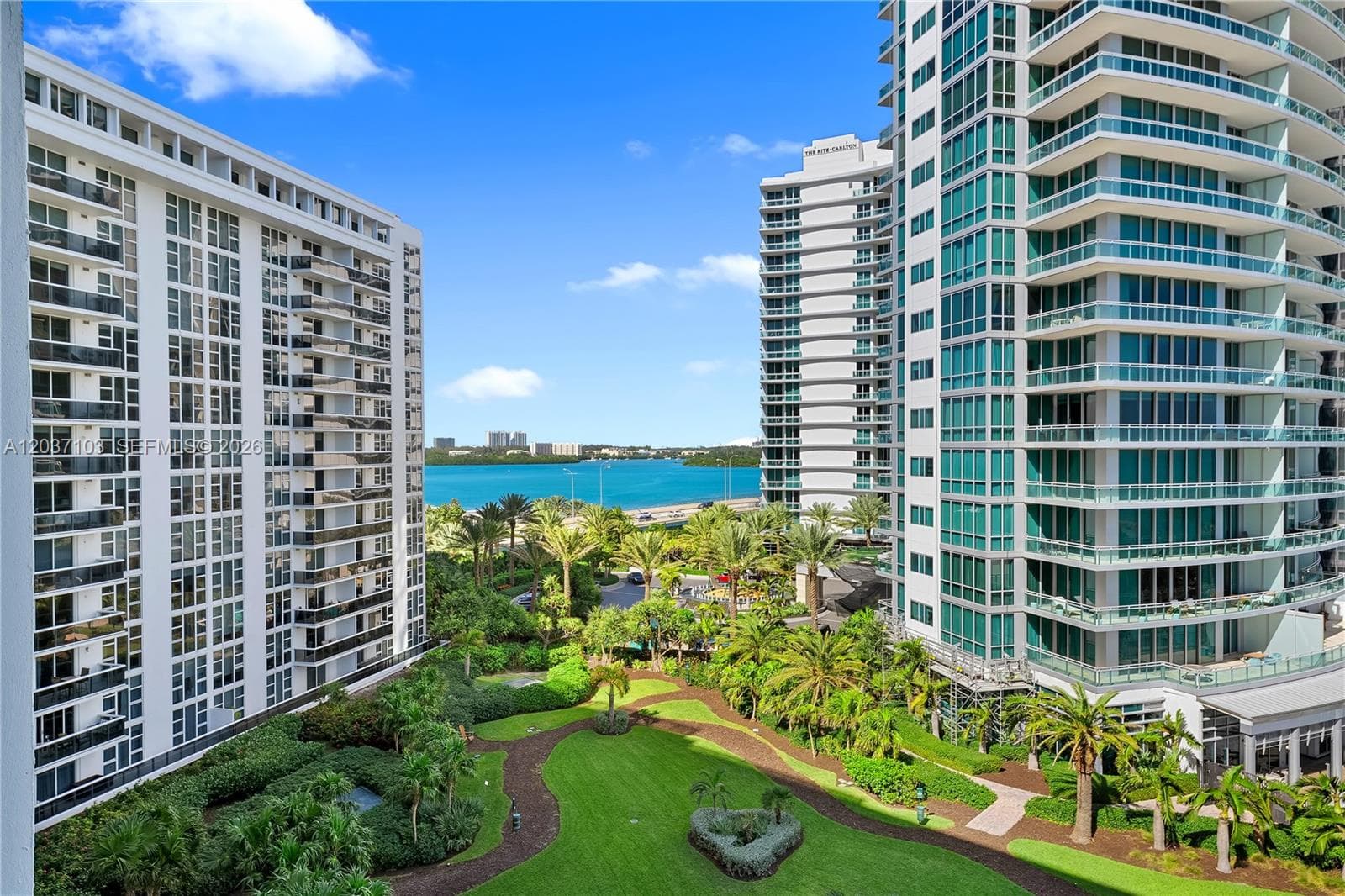 10275 Collins Ave 807 photo 8