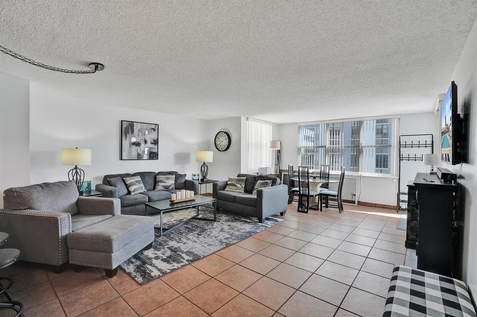 3015 N Ocean Boulevard 3d photo 9