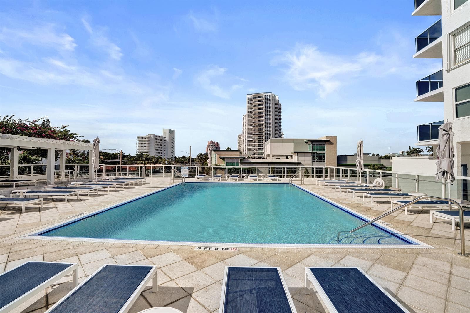 3015 N Ocean Boulevard 3d photo 4