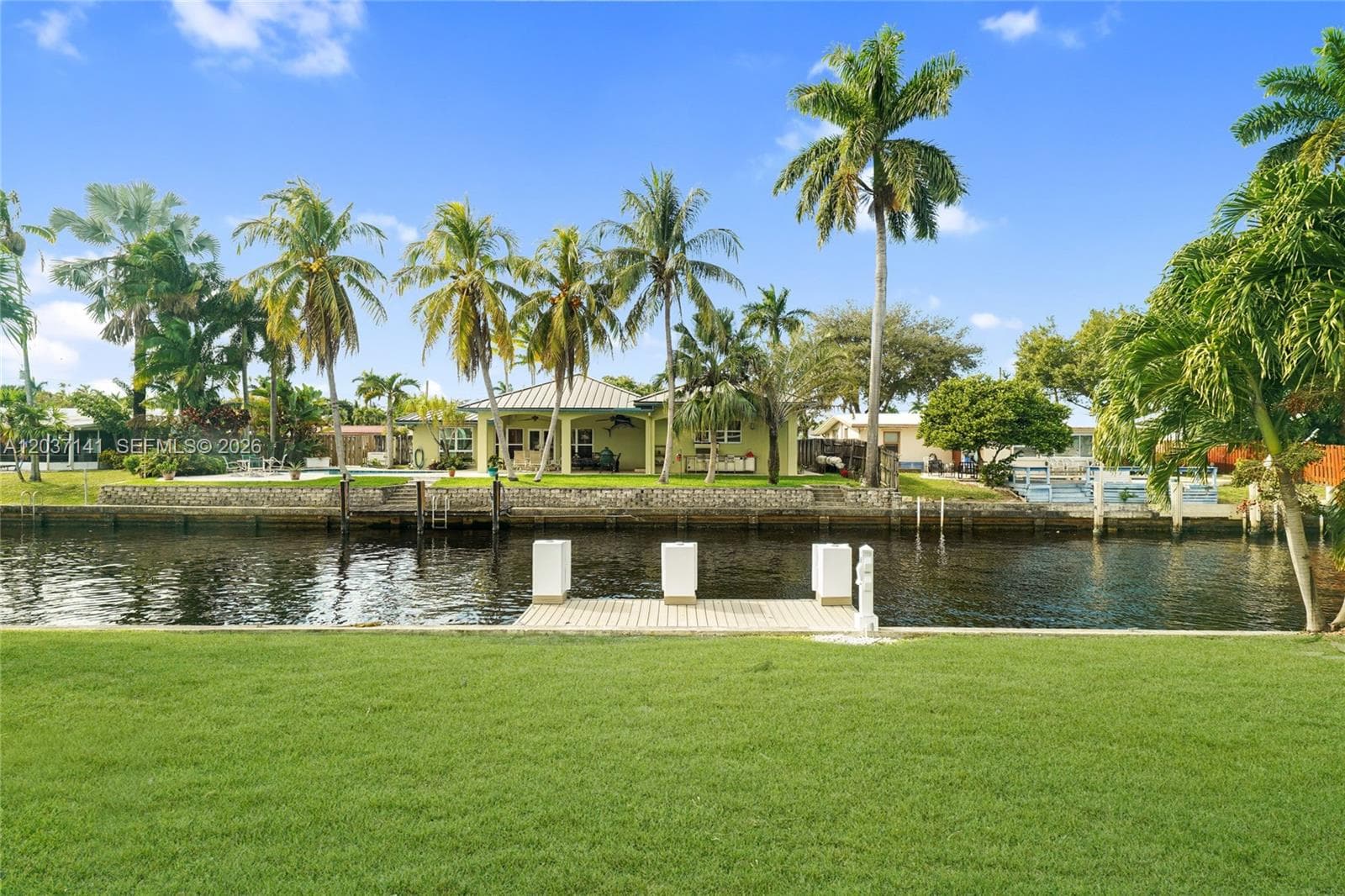 2649 Key Largo Ln photo 12