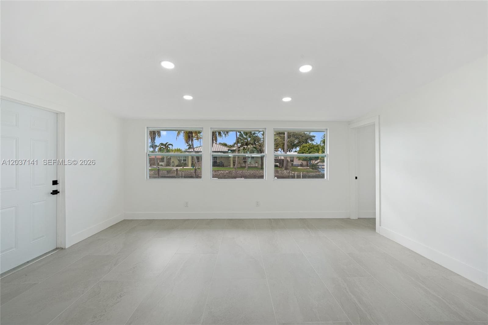 2649 Key Largo Ln photo 11