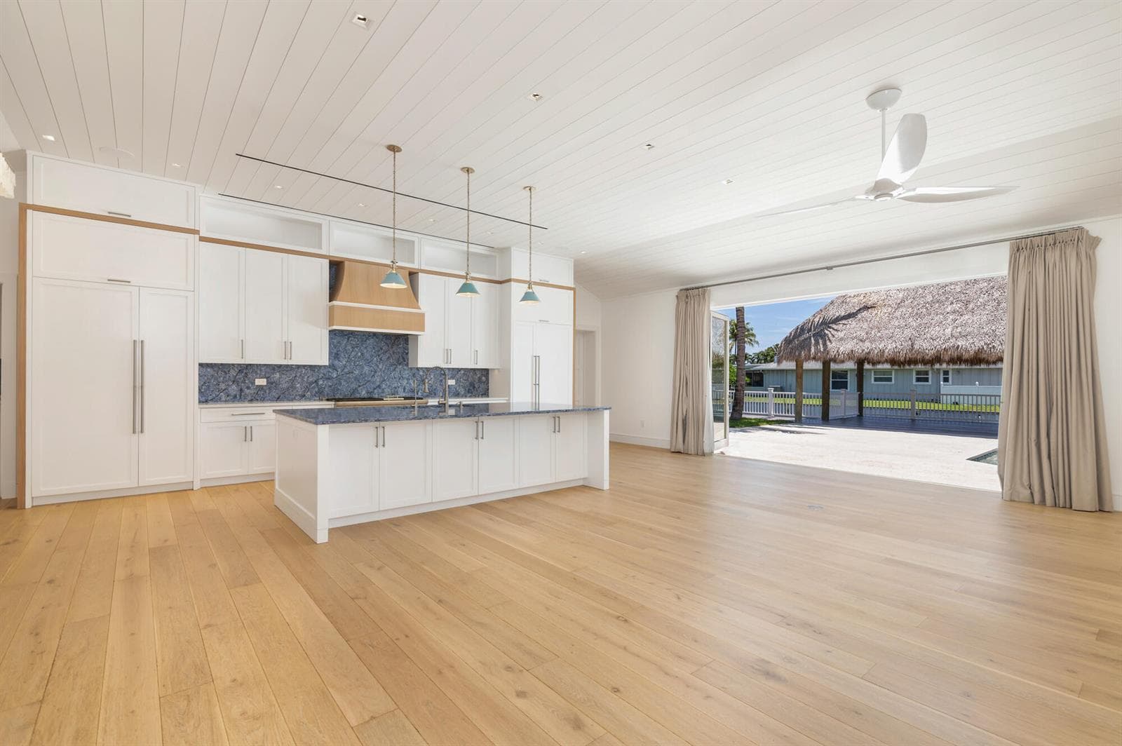 1140 Lake Clarke Drive photo 6