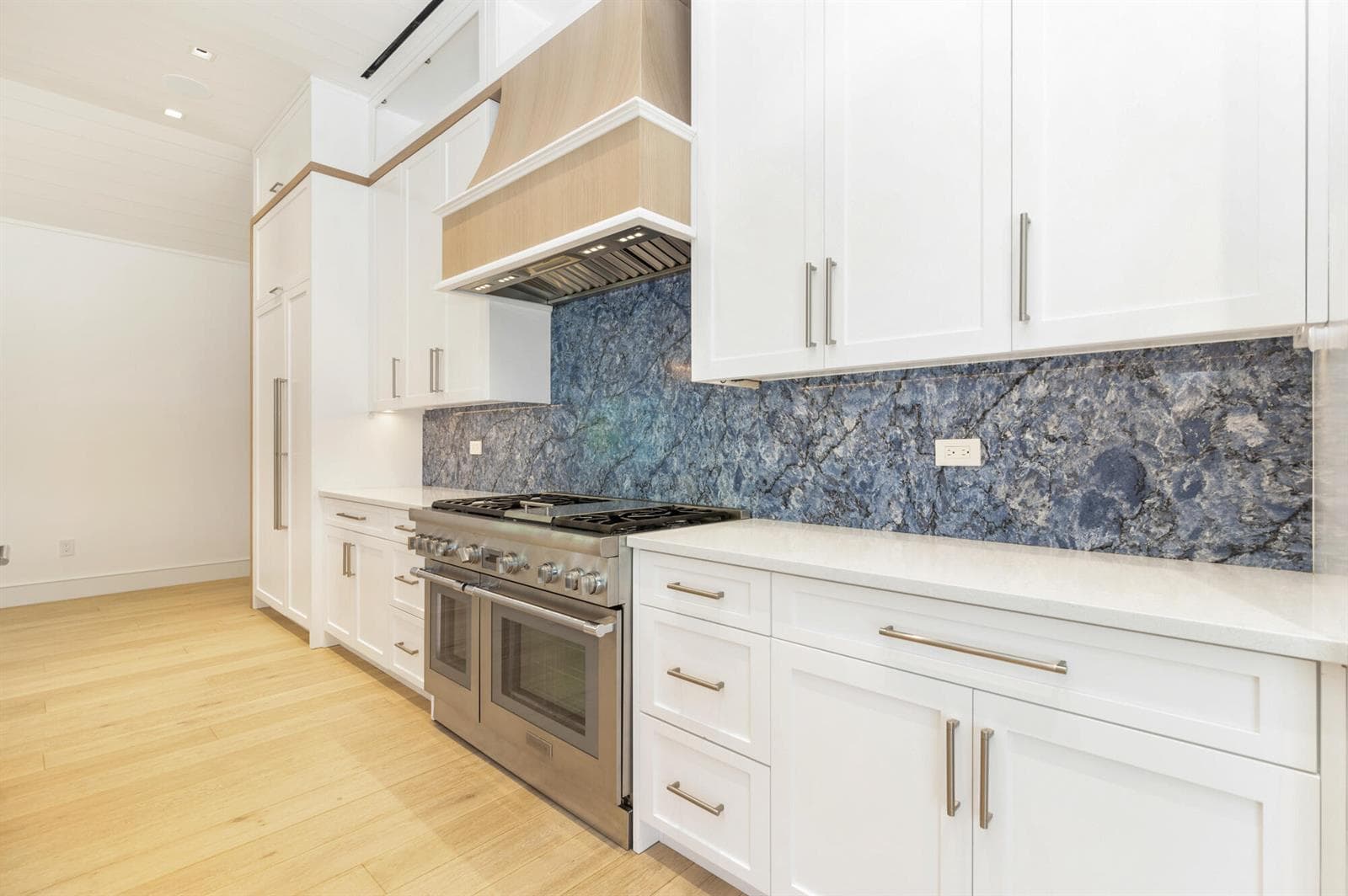 1140 Lake Clarke Drive photo 14