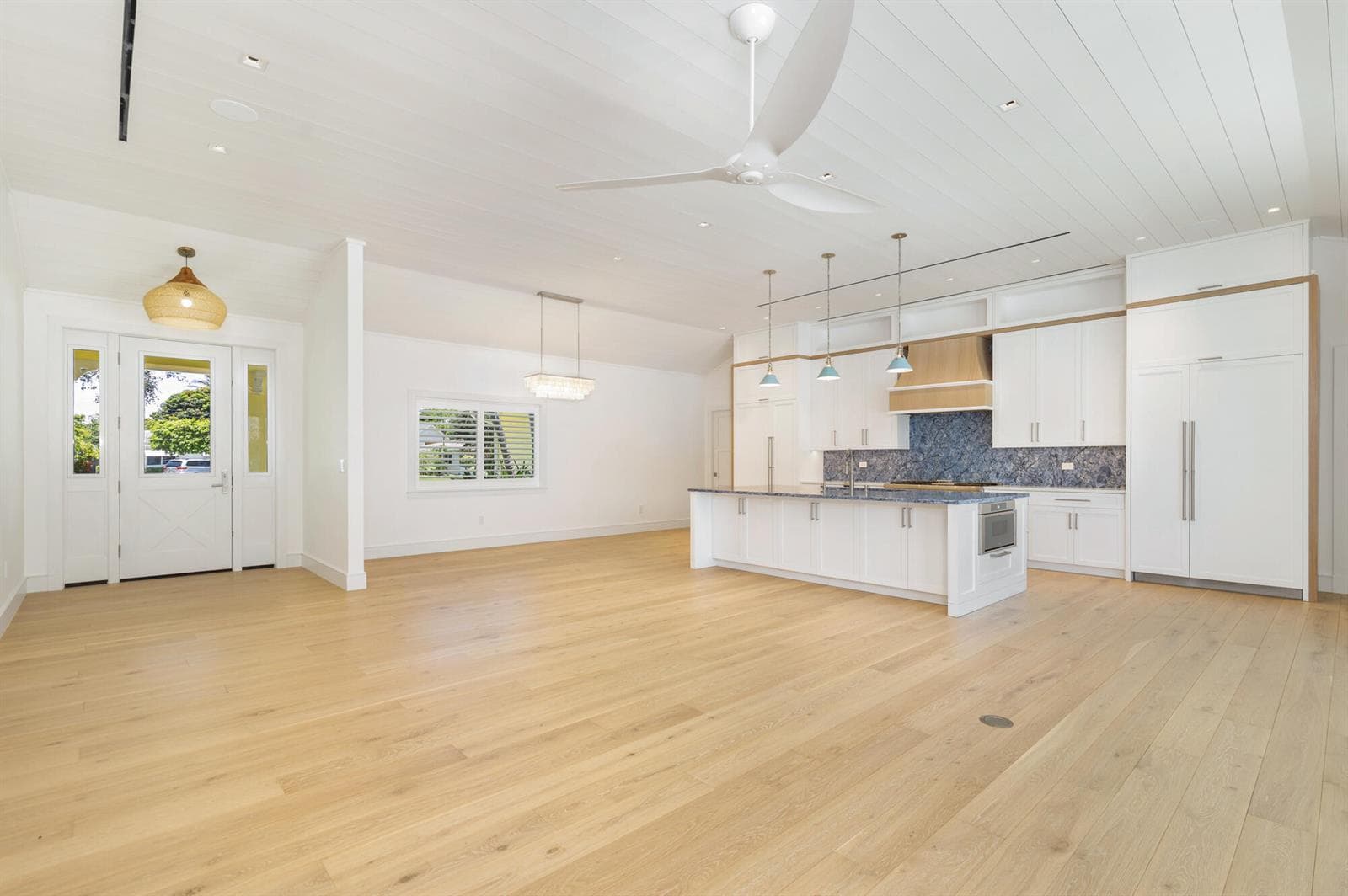 1140 Lake Clarke Drive photo 8