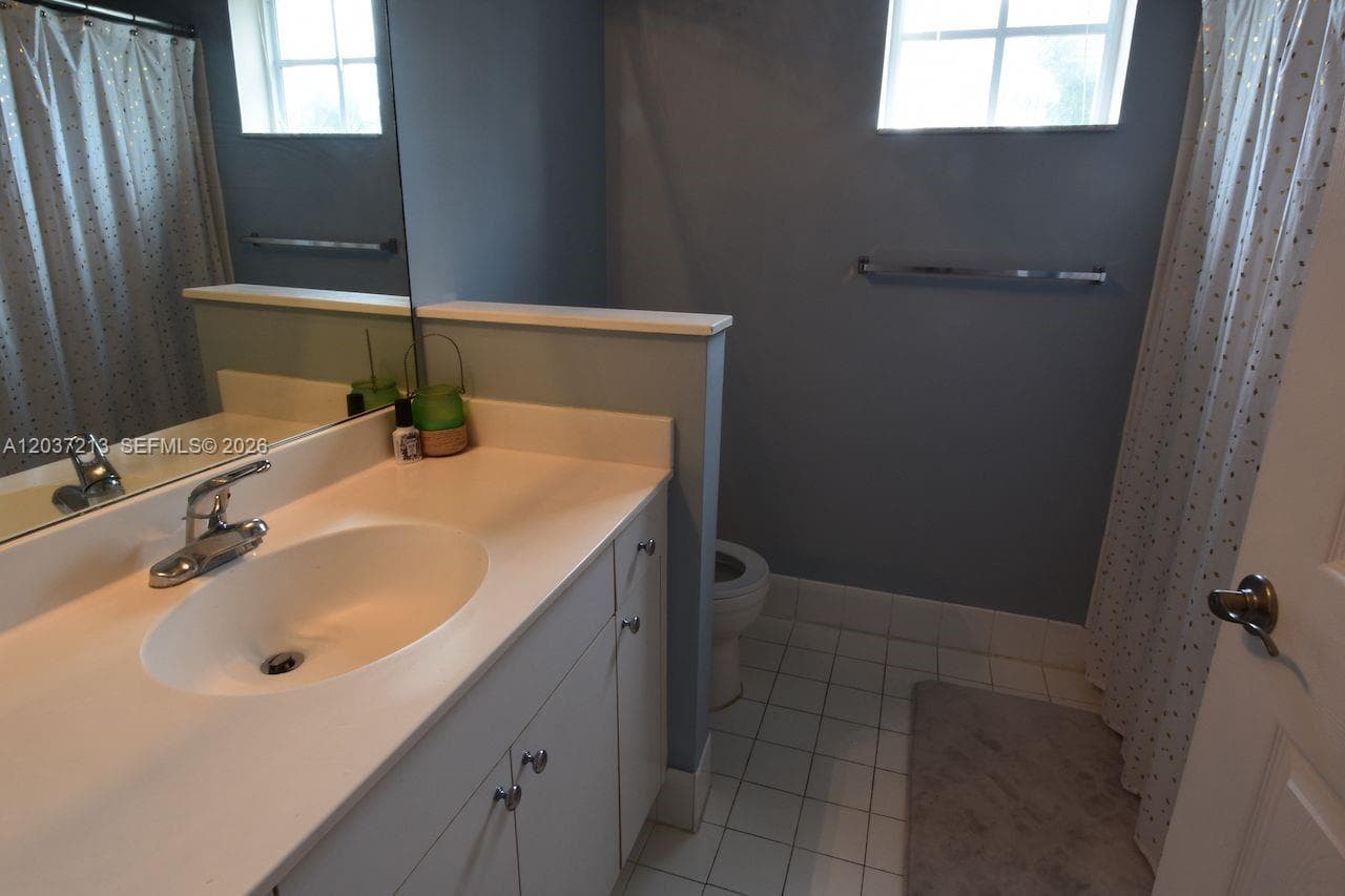 17150 N Bay Rd 2314 photo 11