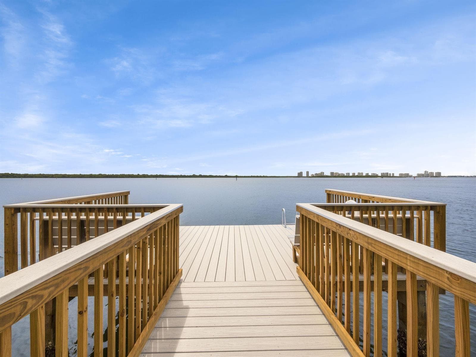 52 Yacht Club Drive 103 photo 4