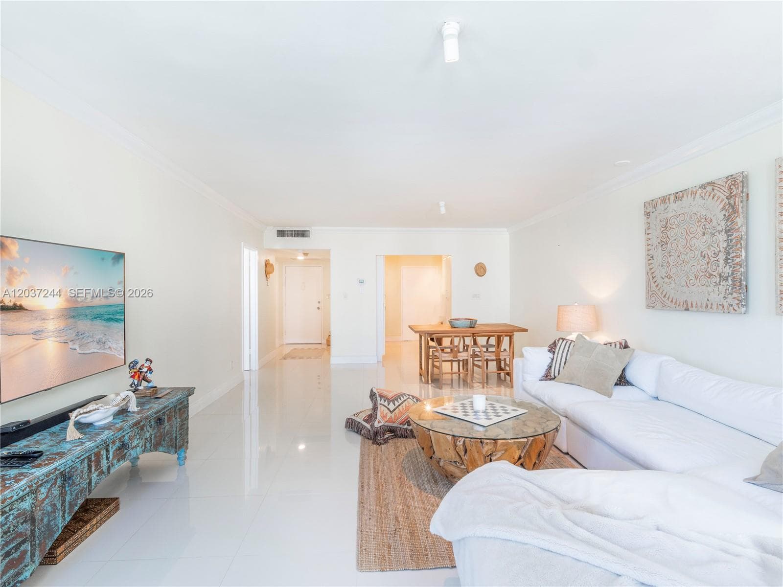5401 Collins Ave 1013 photo 7
