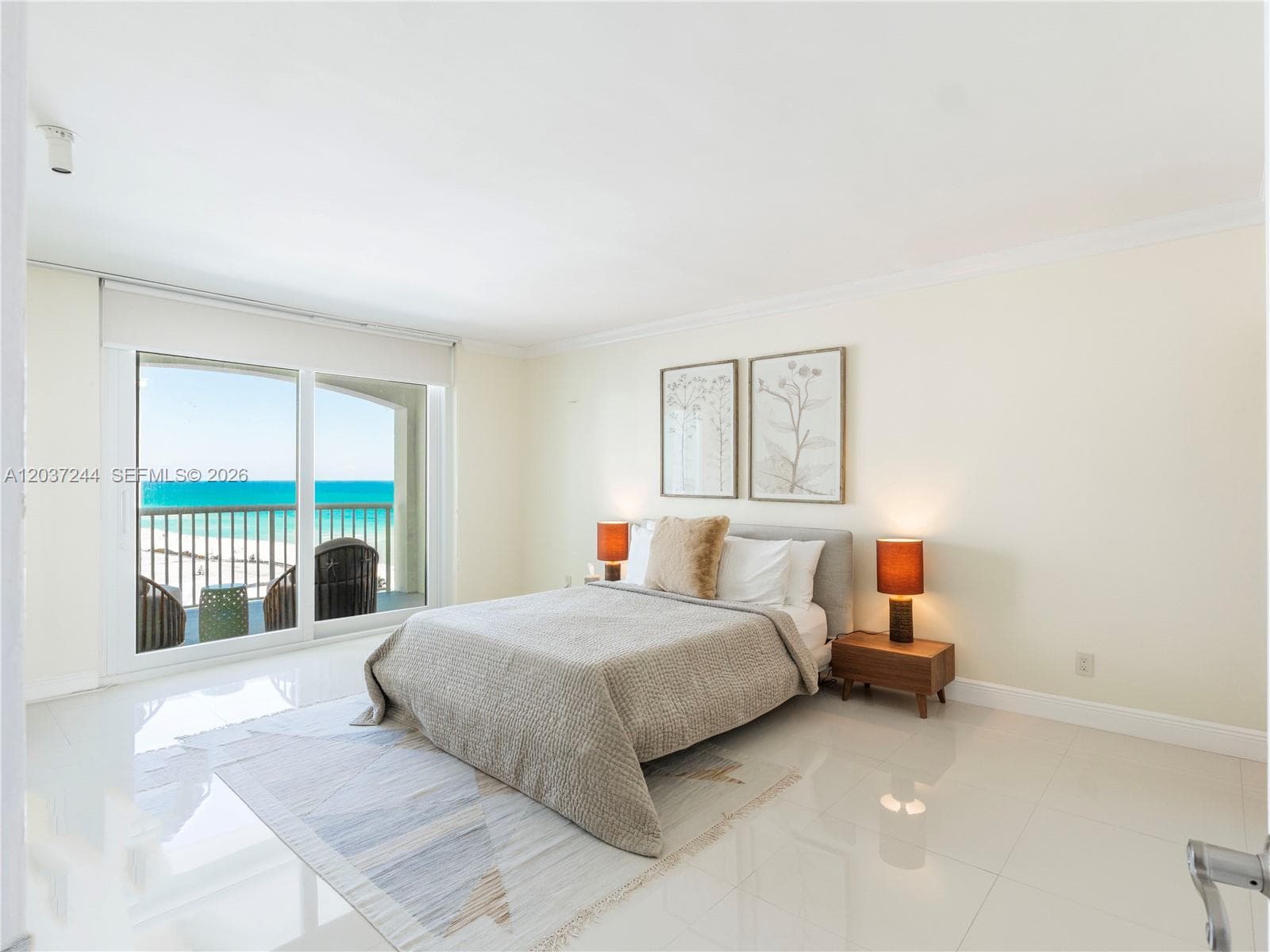 5401 Collins Ave 1013 photo 11