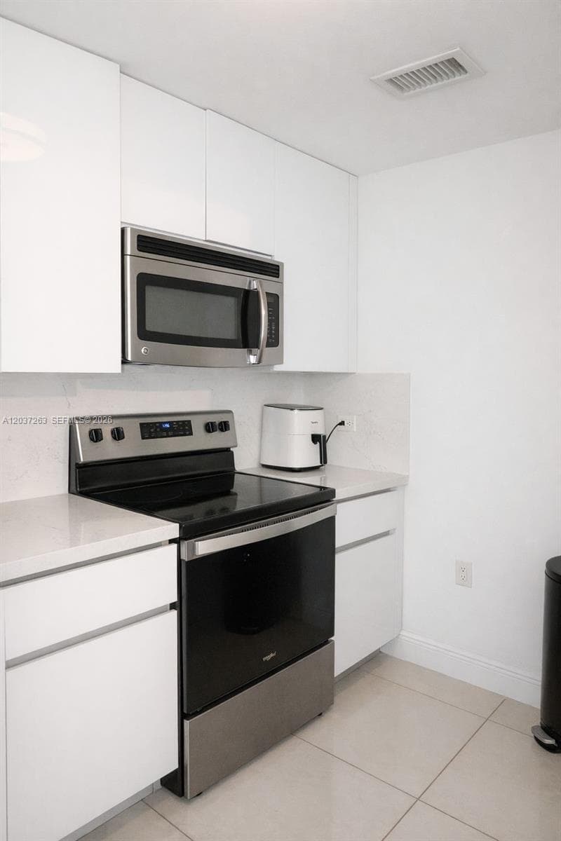 1861 NW S River Dr 1501 photo 23