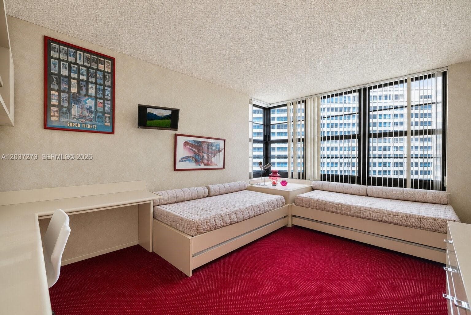 5500 Collins Ave 1401 photo 23