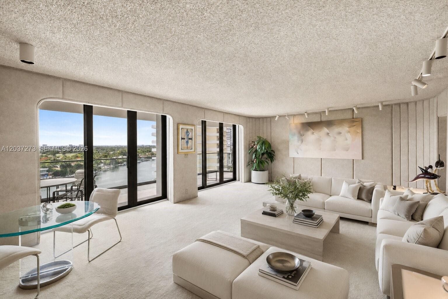 5500 Collins Ave 1401 photo 2