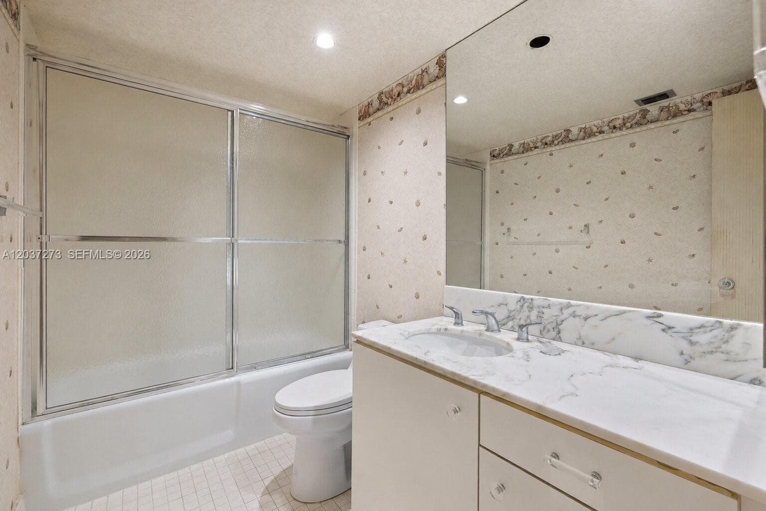 5500 Collins Ave 1401 photo 22