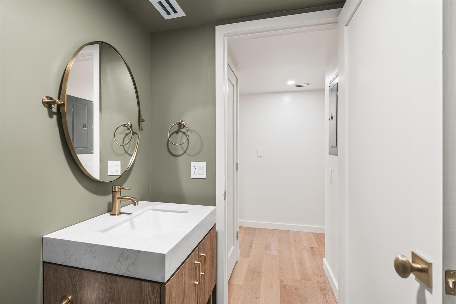 1801 S Flagler Drive 1211 photo 23