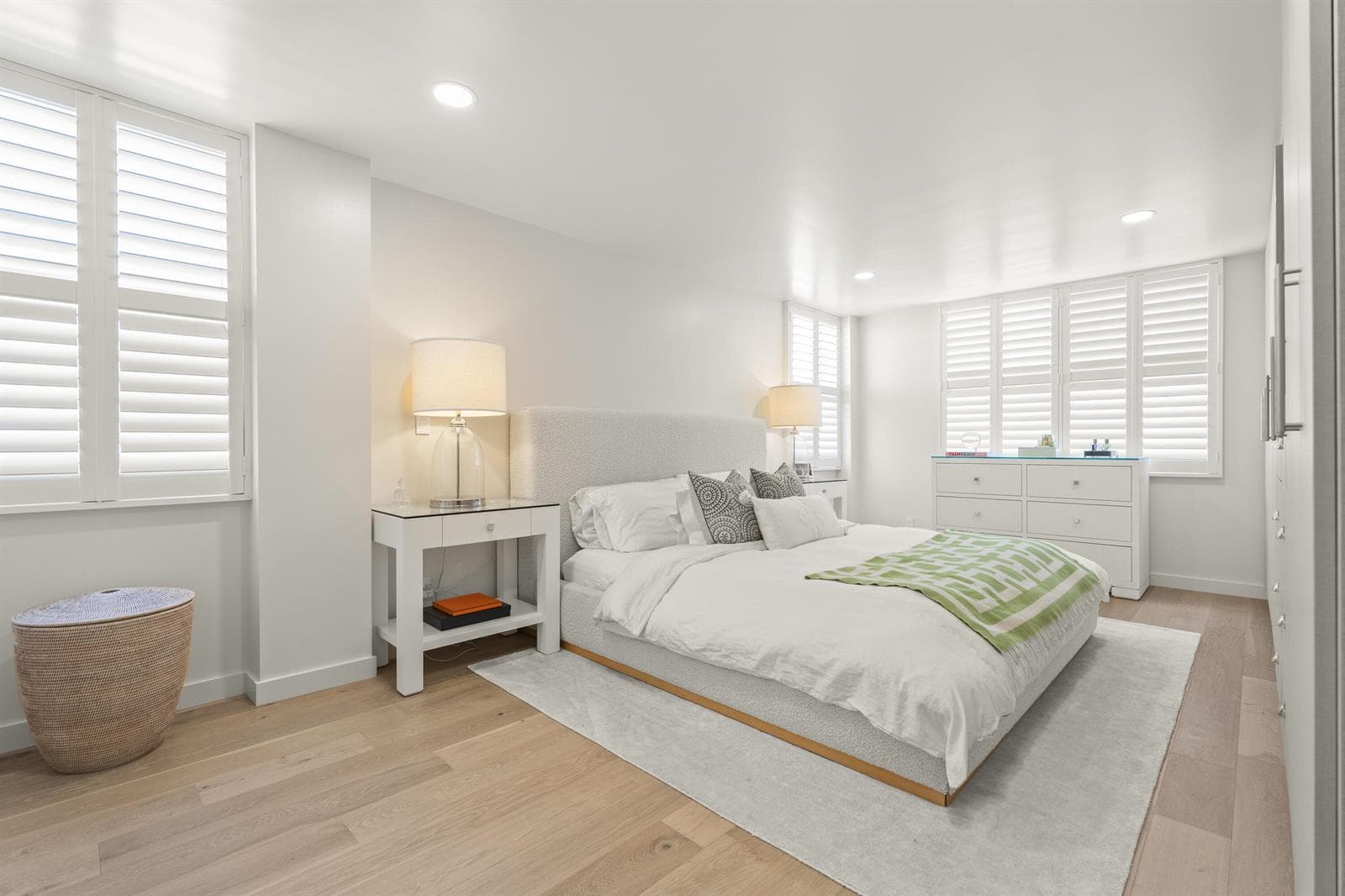 1801 S Flagler Drive 1211 photo 19