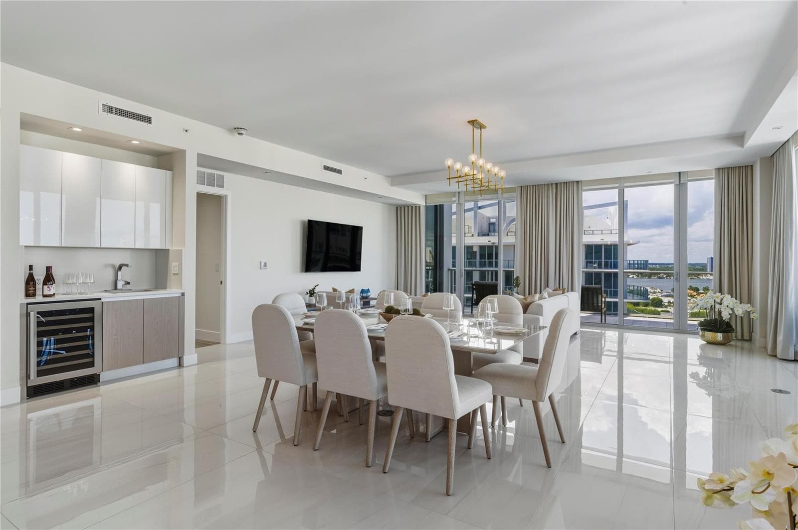 3100 N Ocean Drive P1802 photo 14
