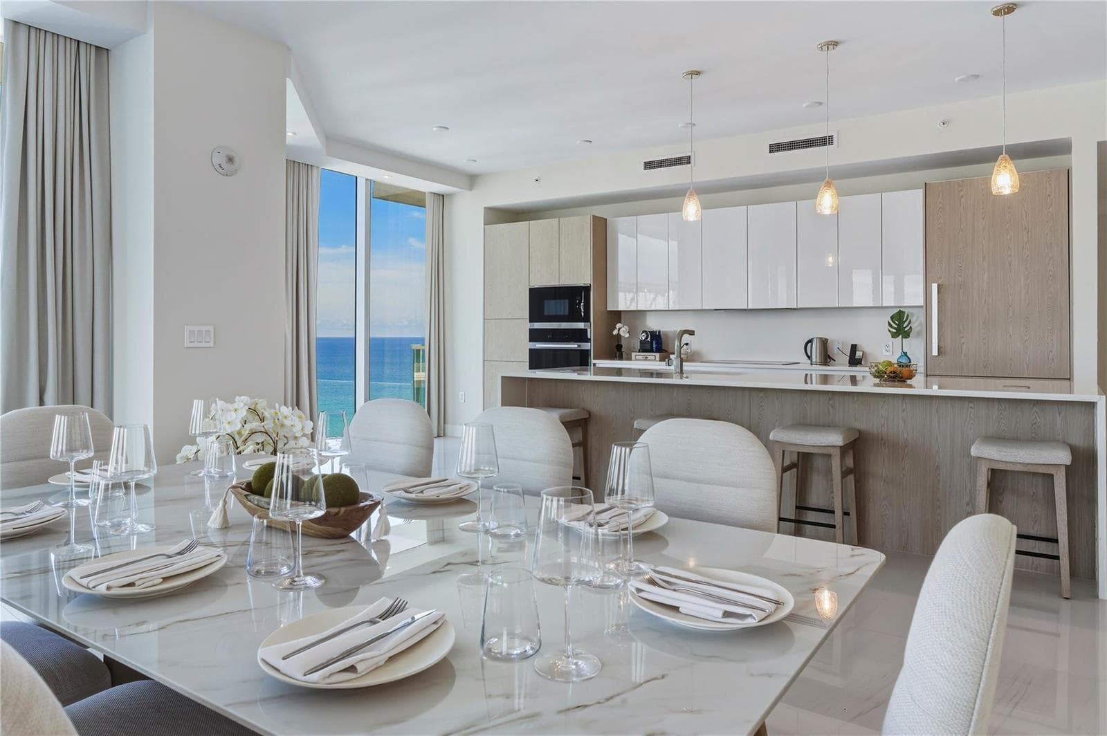 3100 N Ocean Drive P1802 photo 8