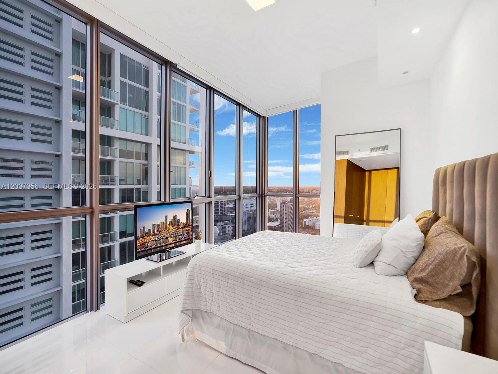 1100 Biscayne Blvd 4001 photo 25