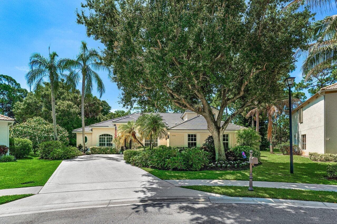 15730 Glen Willow Lane photo 1