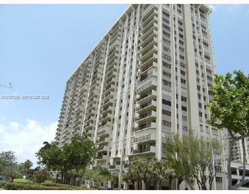 1201 S Ocean Dr 2404S photo 2