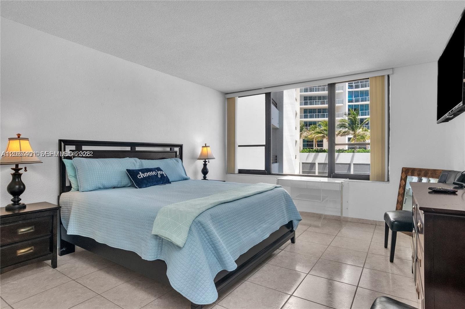 3505 S Ocean Dr 208 photo 8