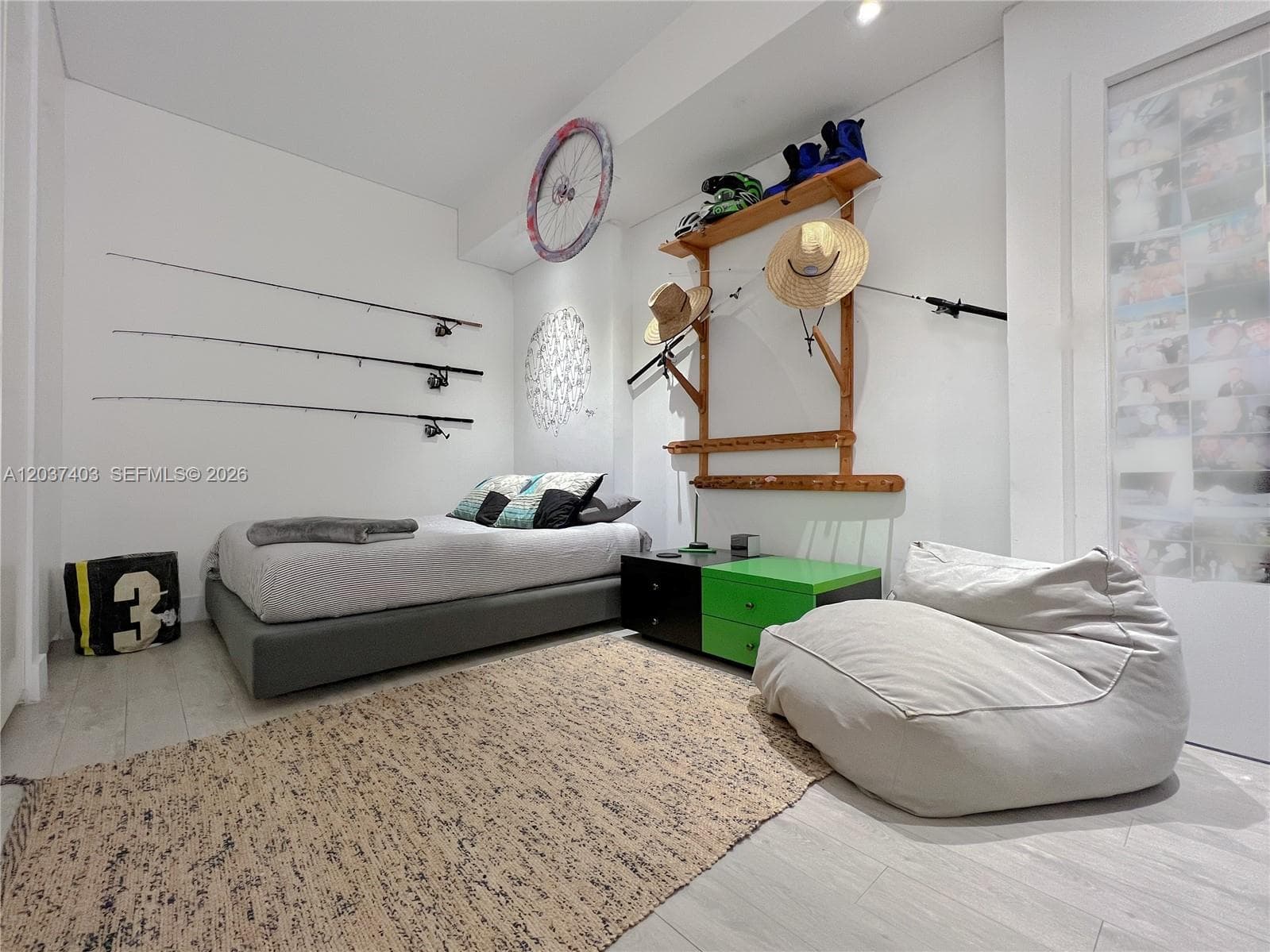 242 photo 12