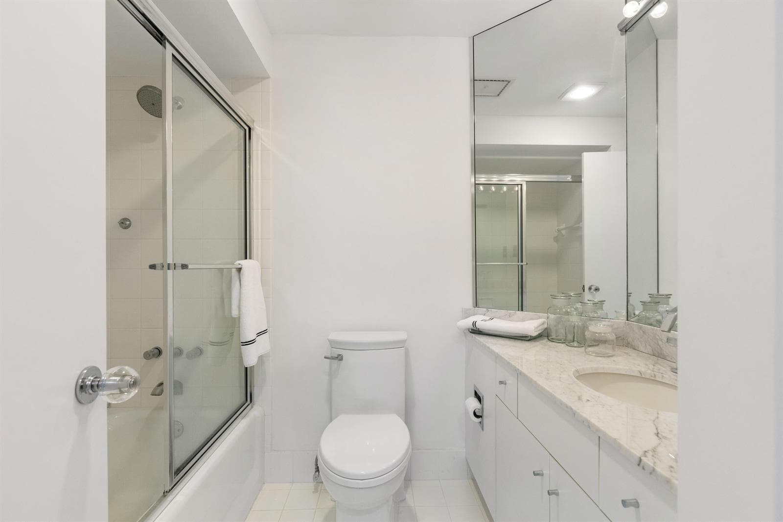 300 SE 5th Avenue 6050 photo 25