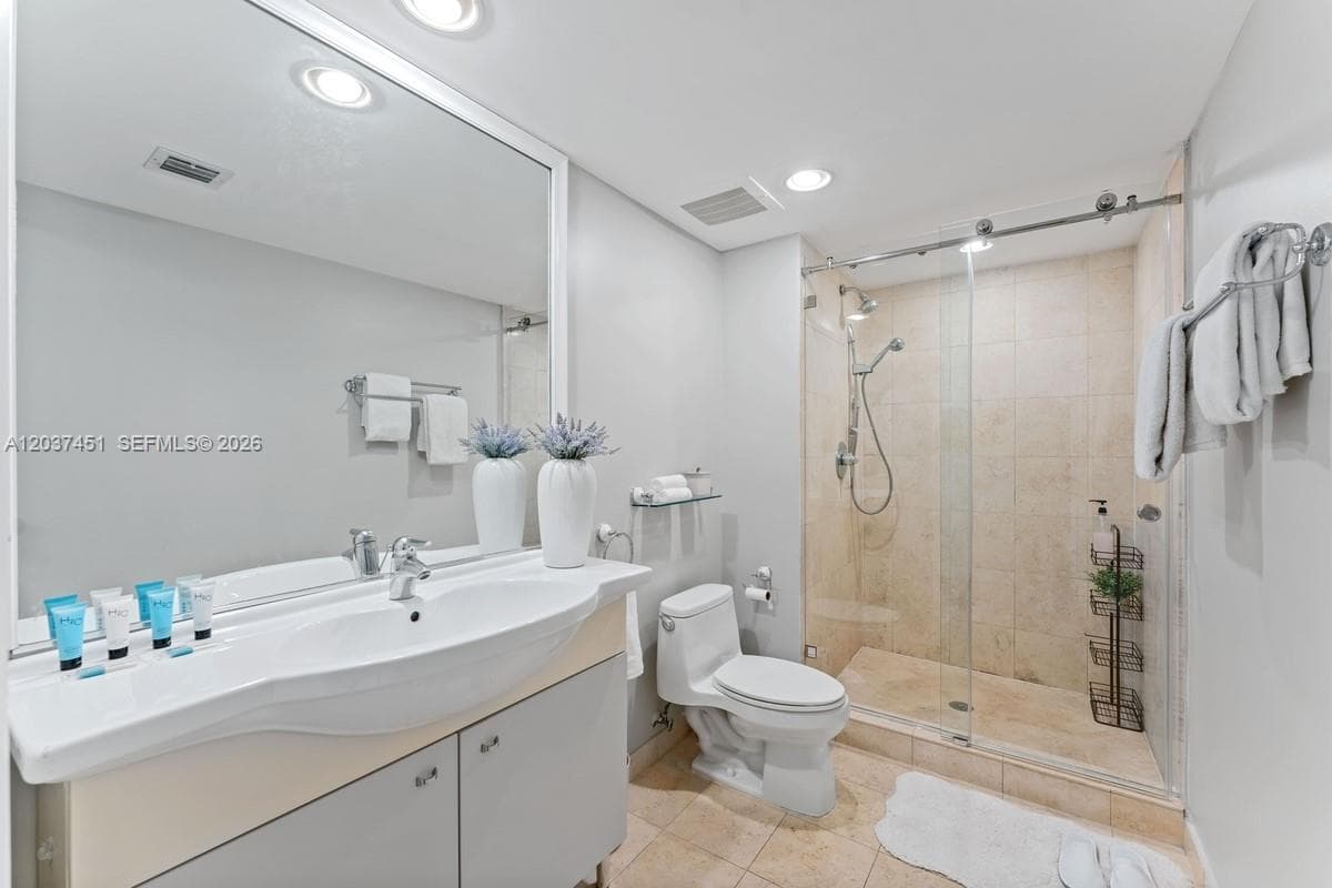 1830 S Ocean Dr 3005 photo 17