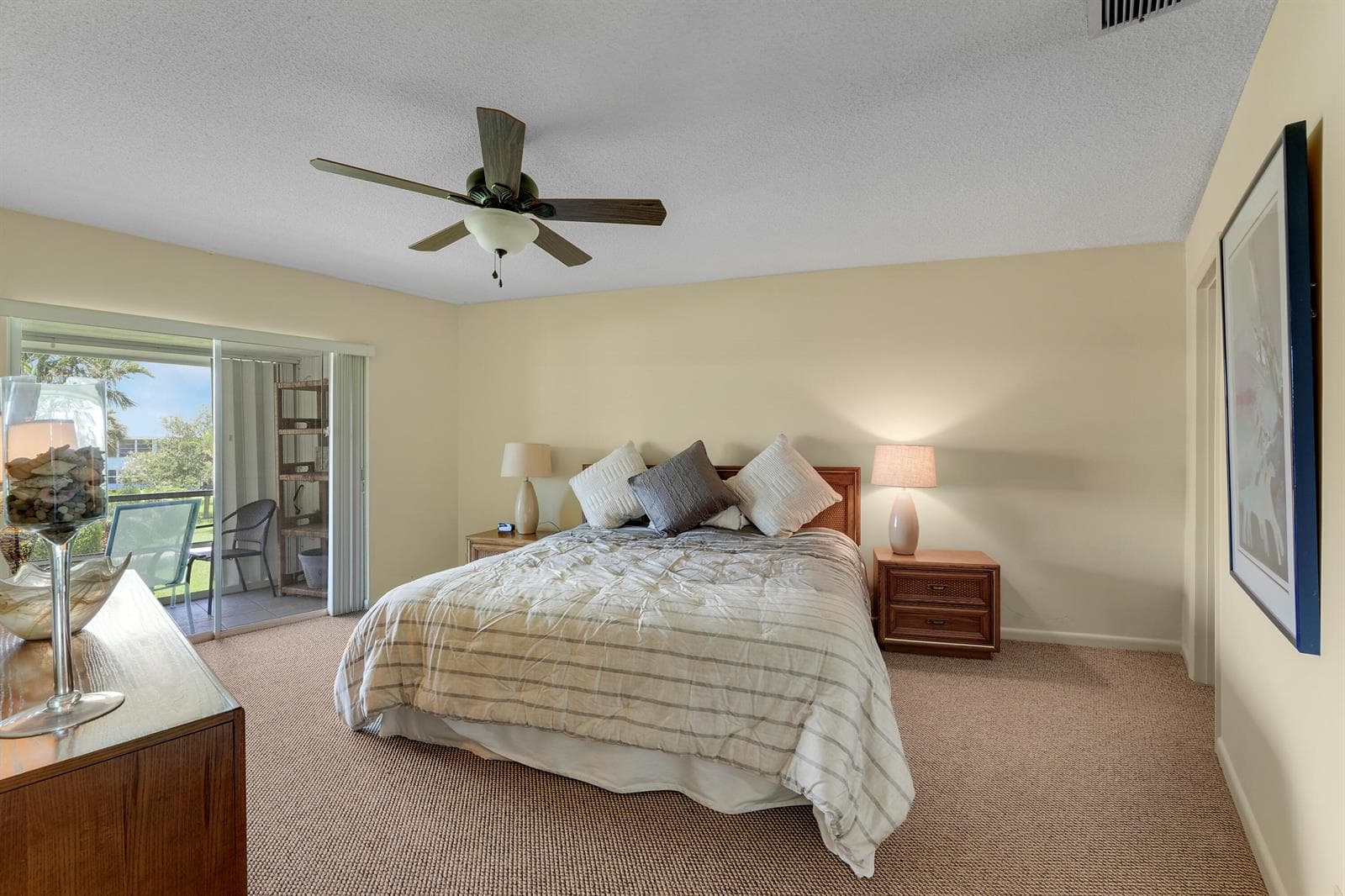 5540 N Ocean Boulevard 206 photo 25