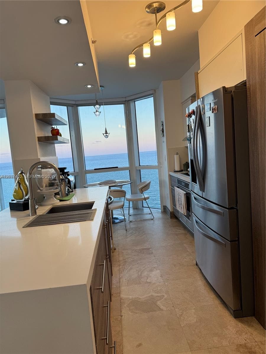 6365 Collins Ave 2201 photo 7