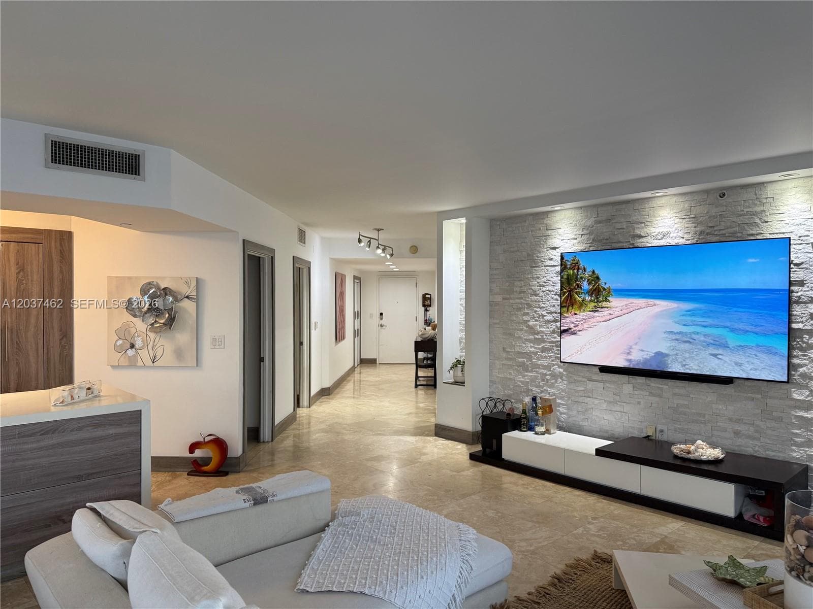 6365 Collins Ave 2201 photo 5