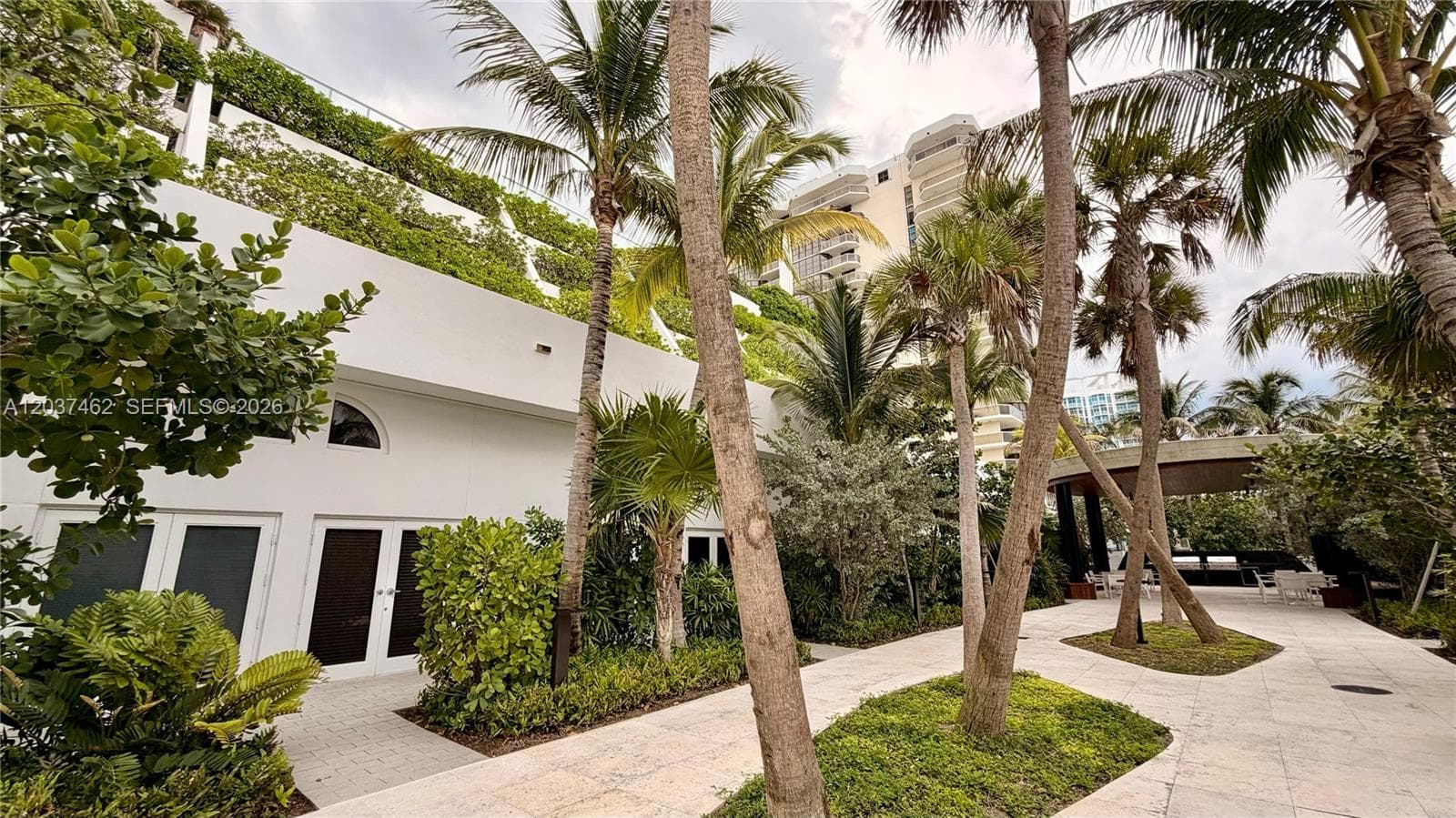 6365 Collins Ave 2201 photo 9