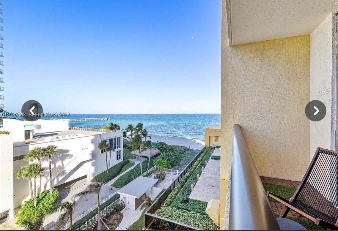 16275 Collins Ave 502 photo 21
