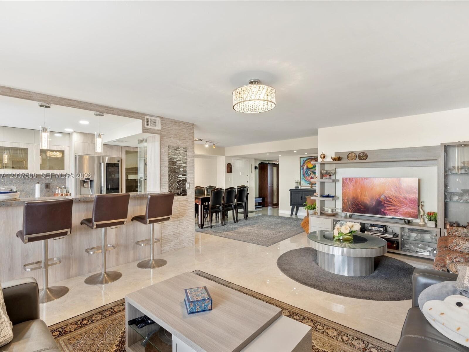 18071 Biscayne Blvd 1401 photo 8