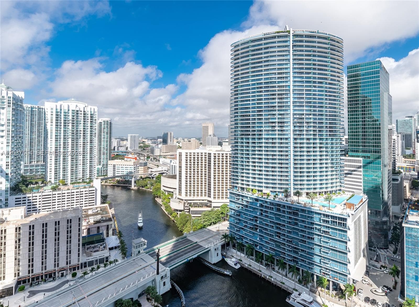 475 Brickell Ave 2908 photo 3