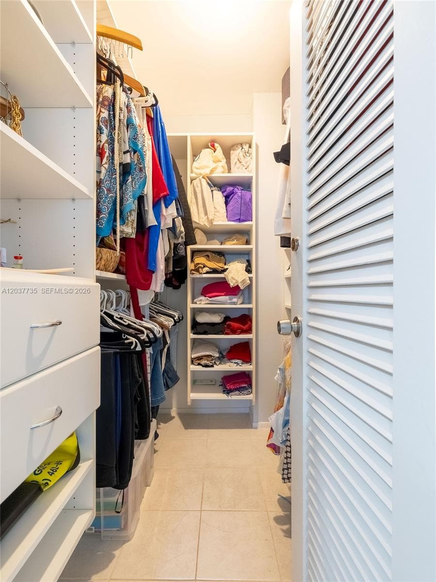 500 Bayview Dr 1520 photo 23