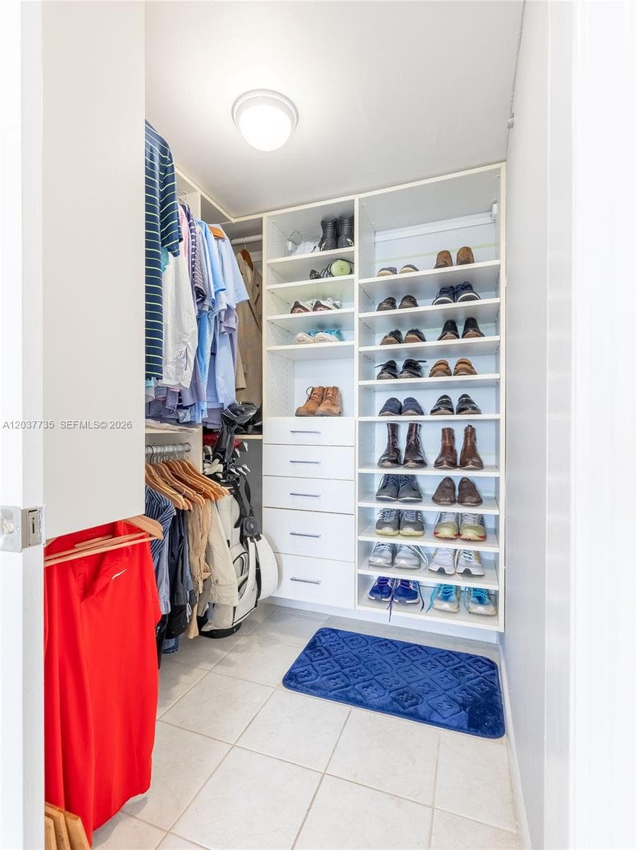 500 Bayview Dr 1520 photo 10