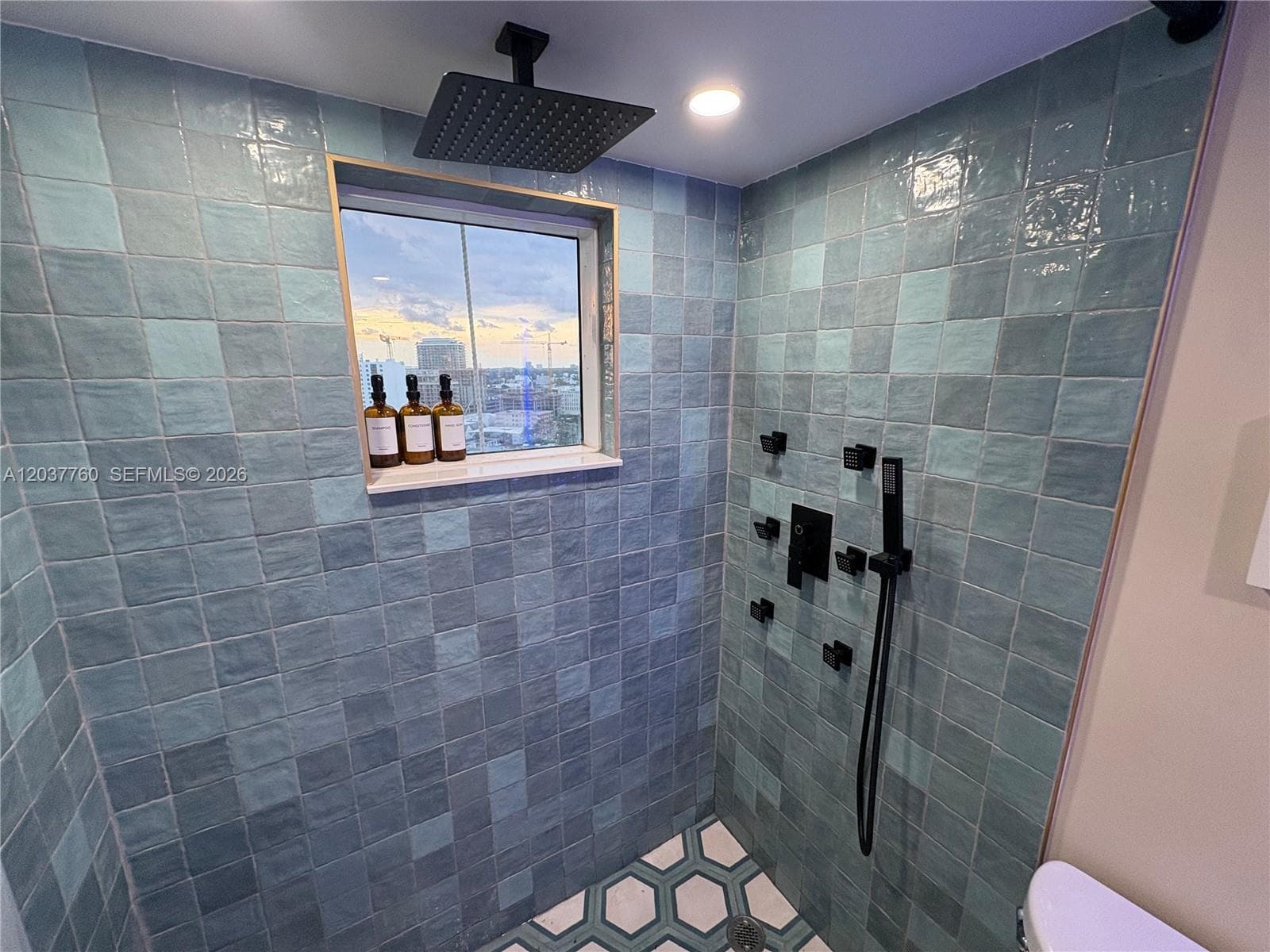 6767 Collins Ave 1701 photo 16