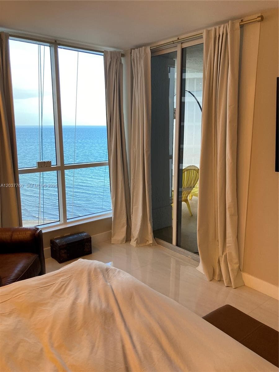 6767 Collins Ave 1701 photo 15