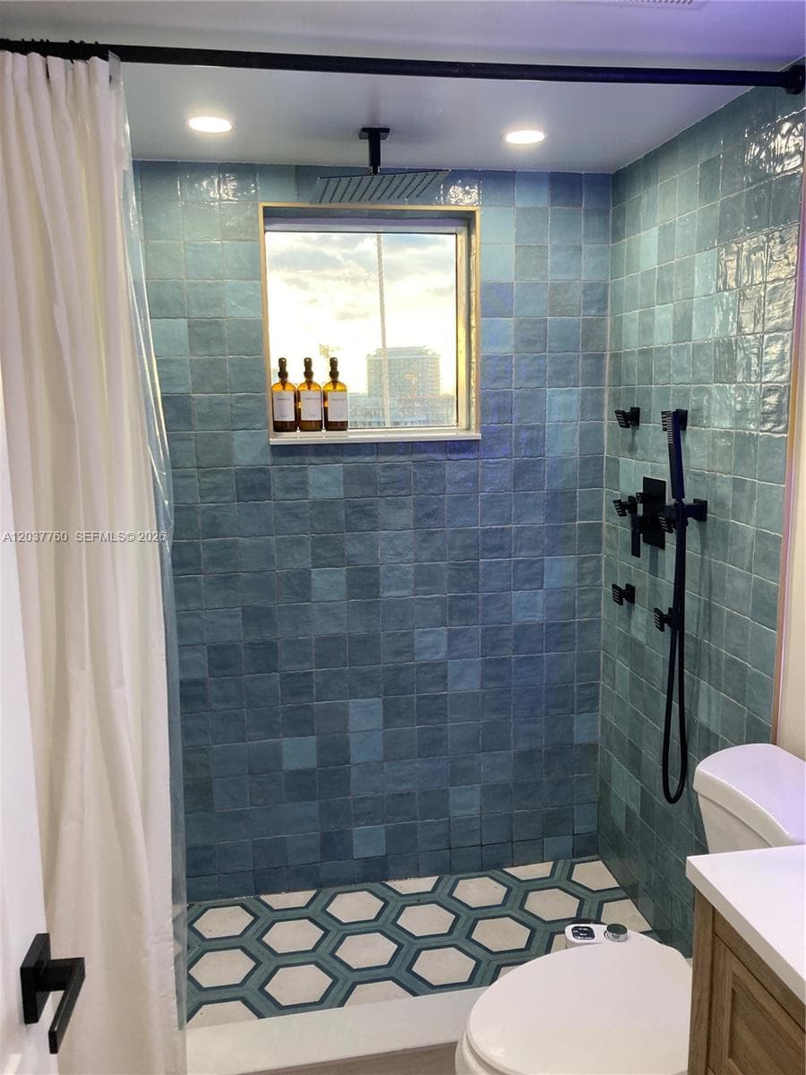 6767 Collins Ave 1701 photo 8