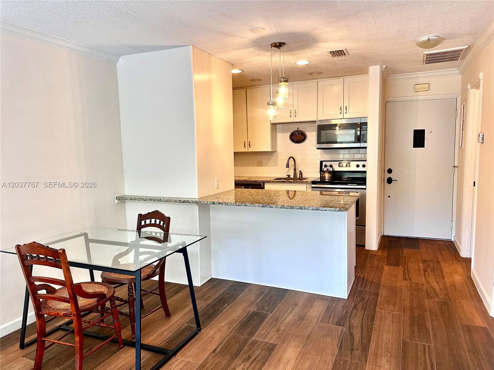1815 Robalo Dr 201C photo 6