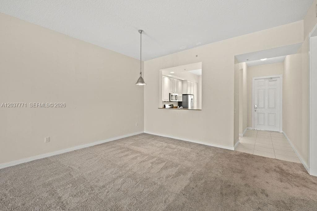 17 W Harbour Isle Dr W 103 photo 10