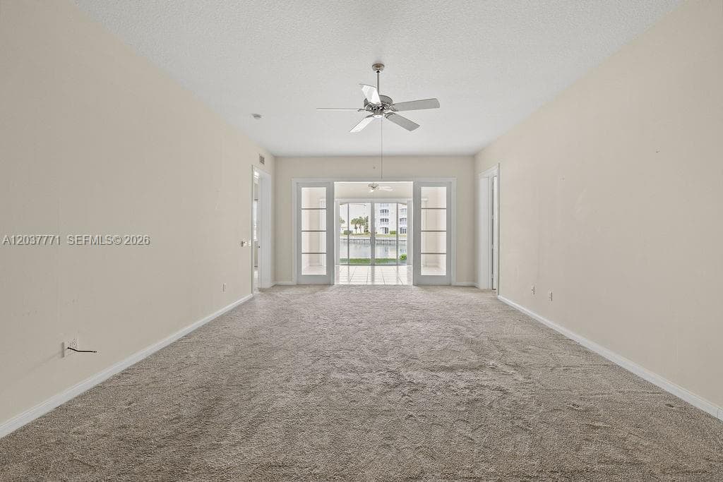 17 W Harbour Isle Dr W 103 photo 11
