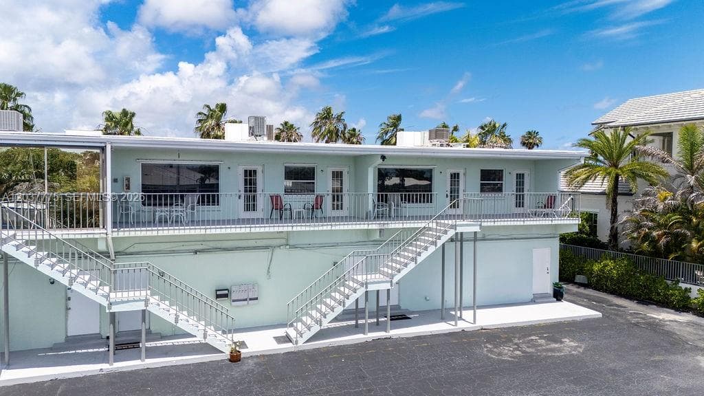 23 Royal Palm Pt B photo 5